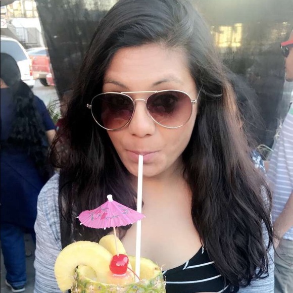 Meet your Posher, Riddhi - Picture 1 of 1